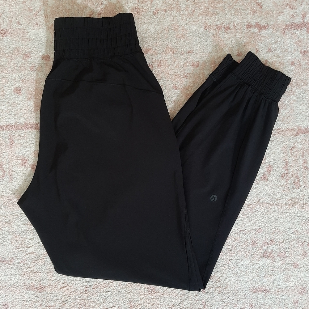 Lululemon High Rise Black Joggers